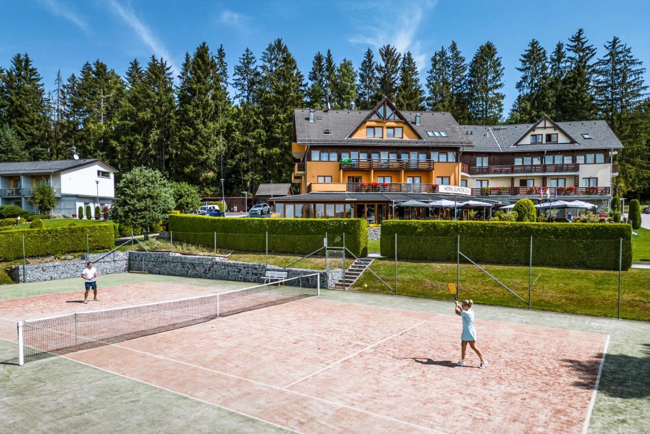 Hotel Slunecna Louka Ліпно-над-Влтавою Екстер'єр фото